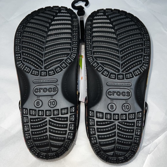 M8/W10 DISNEY CROCS Mickey and Minnie Halloween Shoes - Picture 8 of 14